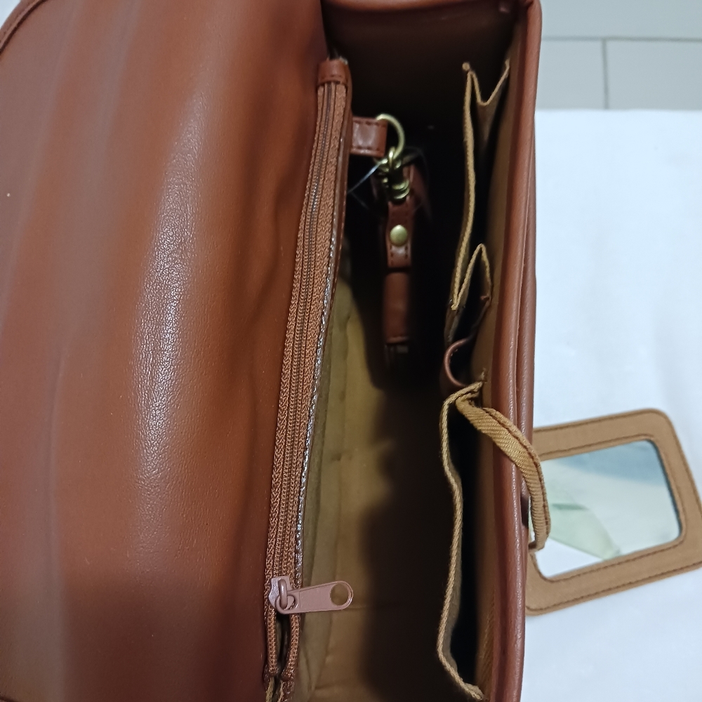 Fashion Tan Crossbody/ Purse NWT #2 - Picture 8 of 10